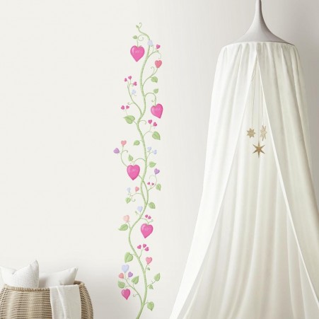 Little Princess Growth Chart Wall Sticker in a bedroom
