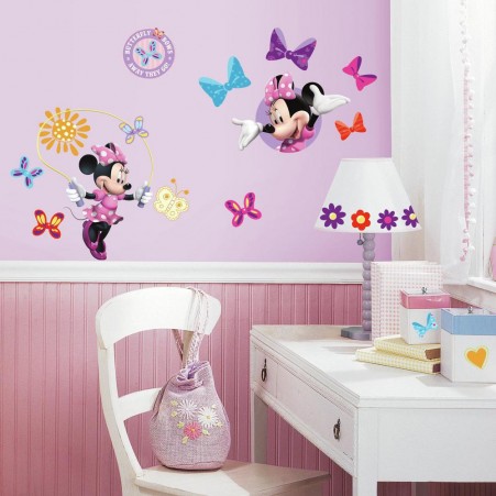 Girls bedroom with our Minnie Mouse Wall Decals